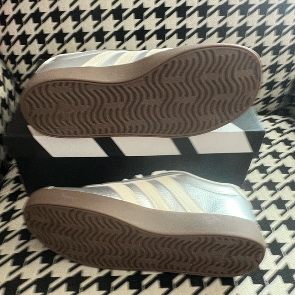 Adidas VL Court 3.0K-Size 3 - Picture 3 of 6
